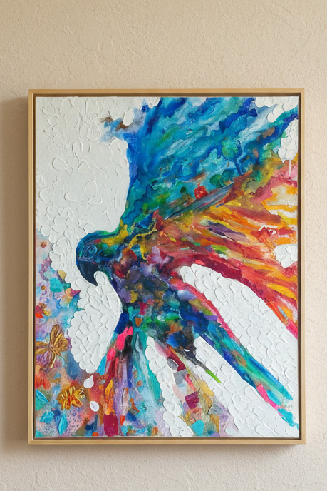 Colors of Freedom op beige stuc muur